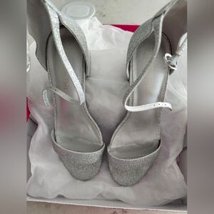 Silver heel sandals size 9